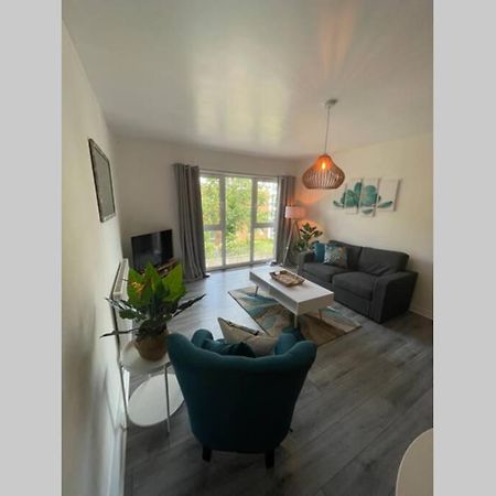 27 Lock Keepers Court By Mia Living Spacious 2 Bedroom Apartment With Free Parking Cardiff Esterno foto