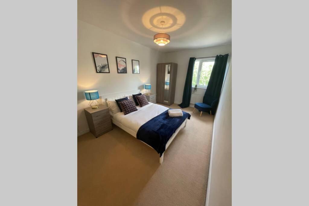 27 Lock Keepers Court By Mia Living Spacious 2 Bedroom Apartment With Free Parking Cardiff Esterno foto